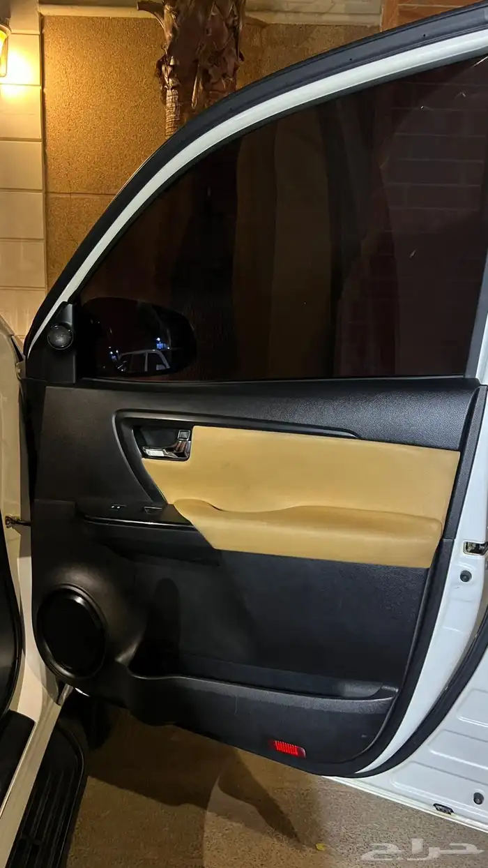 للبيع فورتشنر 2020 بدون دبل 20