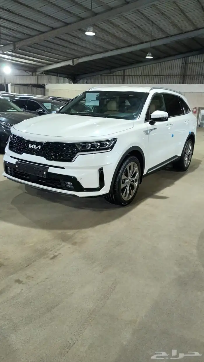 كيا سورنتو ابيض 2022 ديزل بطاقة جمركية وارد كوريا 2