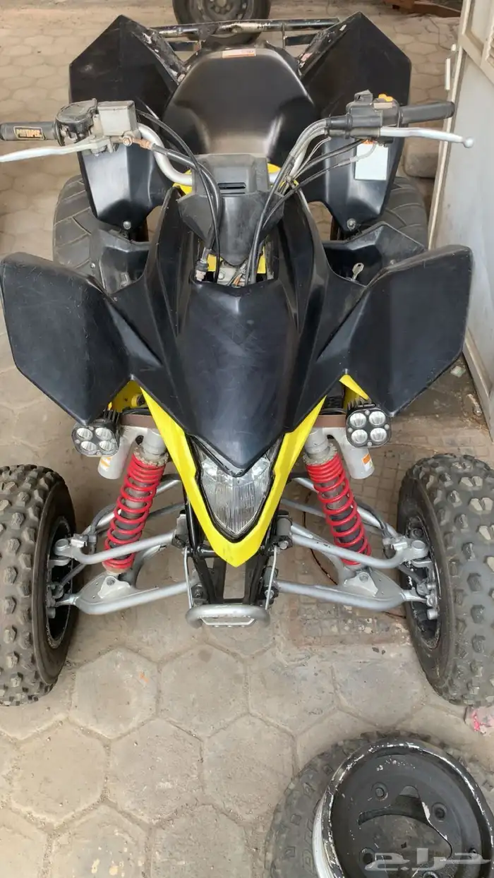 سوزوكي Ltz400 0