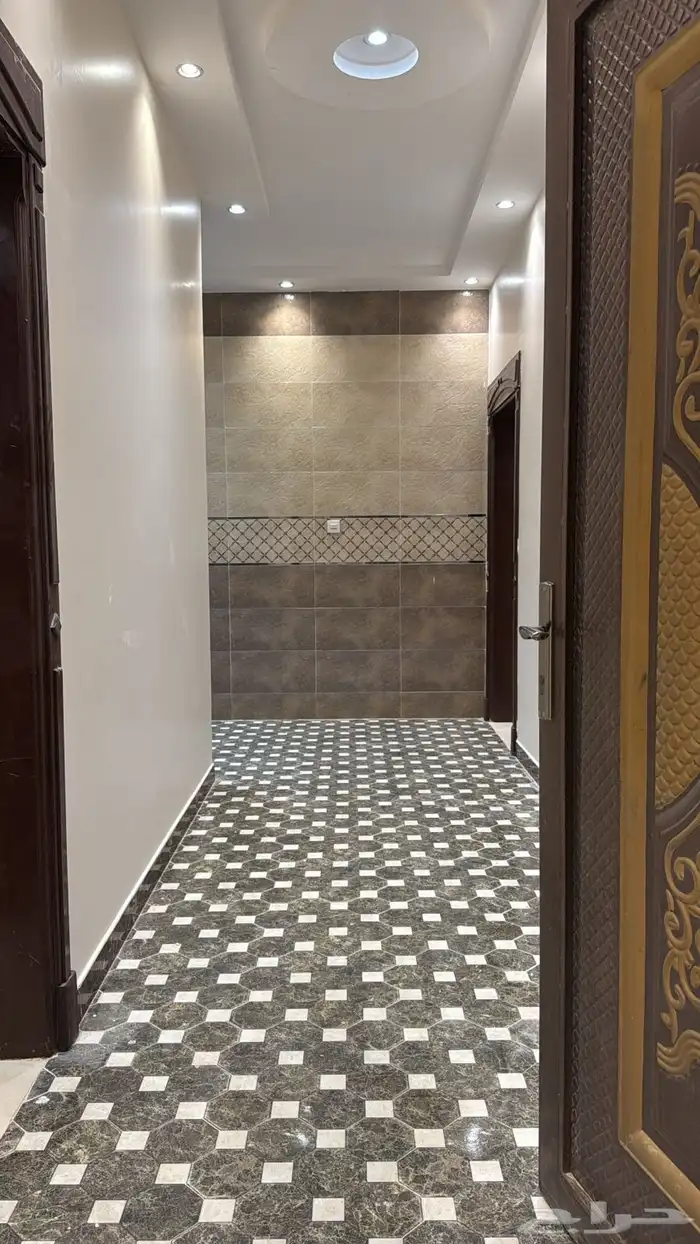 للايجار دور امامي بتبوك 1