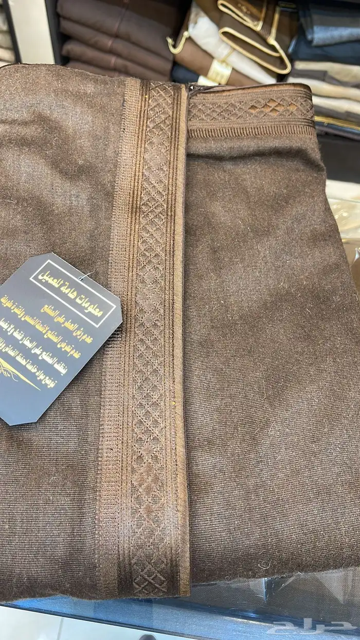 هدايا بشت شتوي وبر فرة بشت زواج دروع سبوف تخرج ترقية 22