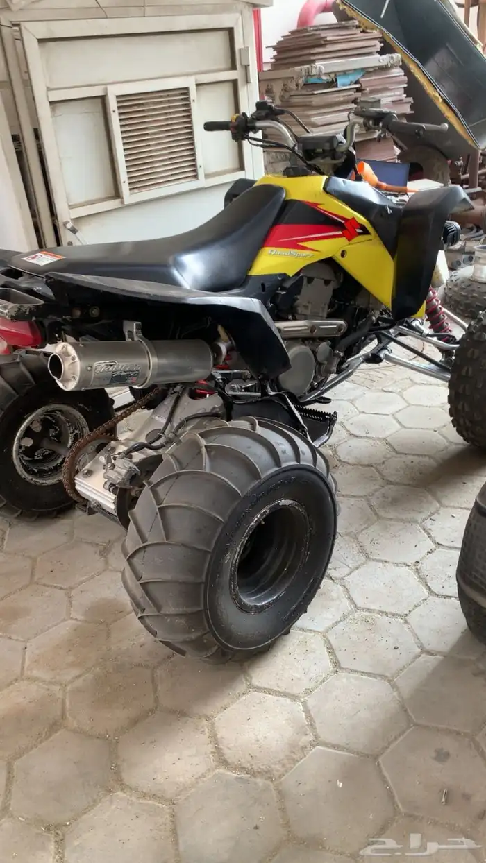 سوزوكي Ltz400 1