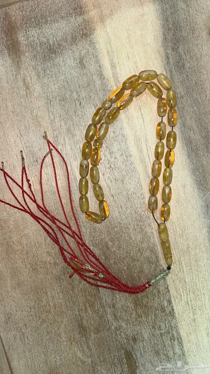 مسباح كهرمان طبيعي كلنغرادي ملطخ ( قيمر عسل ) 1