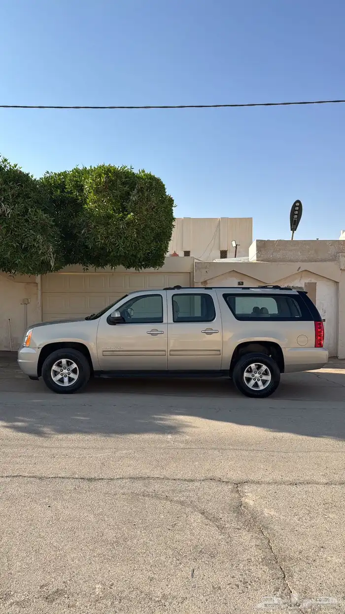 للبيع جمس 2011 2