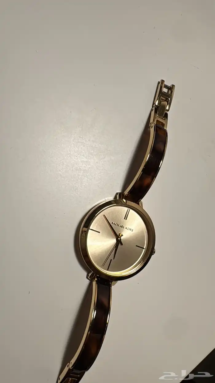 ساعه نسائيه 1