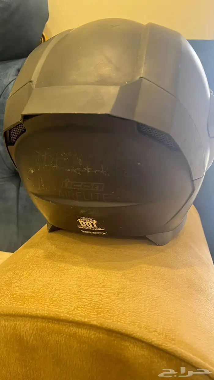 خوذه ايكون 8