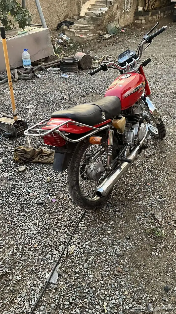 AX100 دباب 1