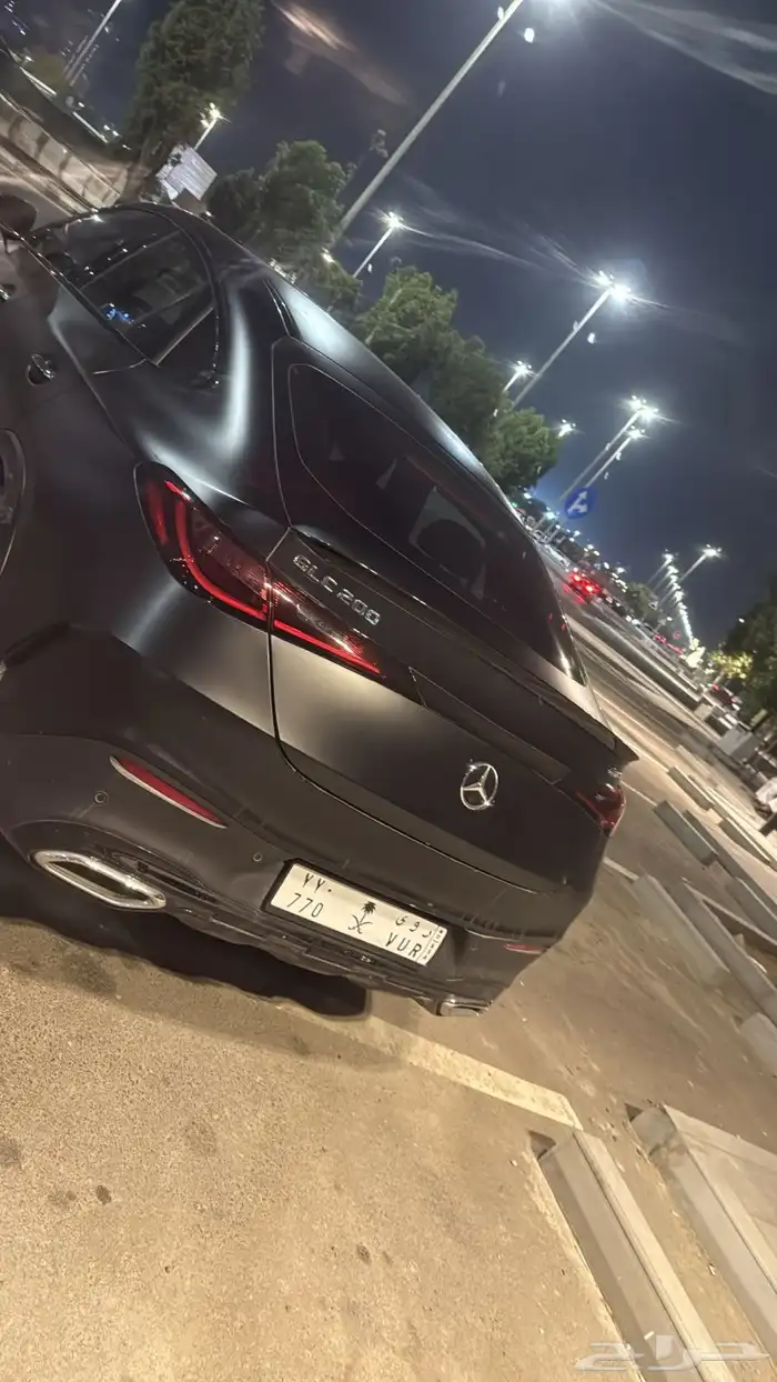 مرسيدس 200 GLC 3