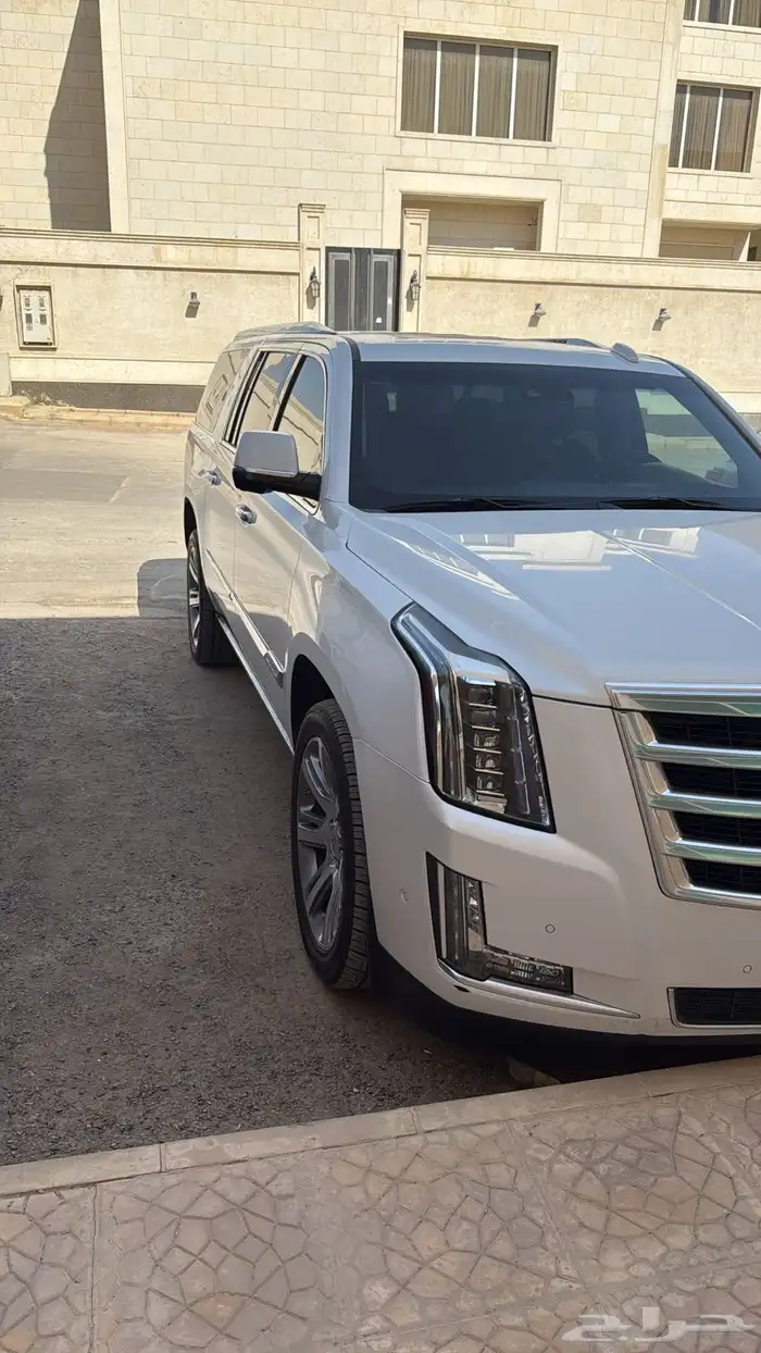 اسكاليد مديل 2017 ممشى قليل 0