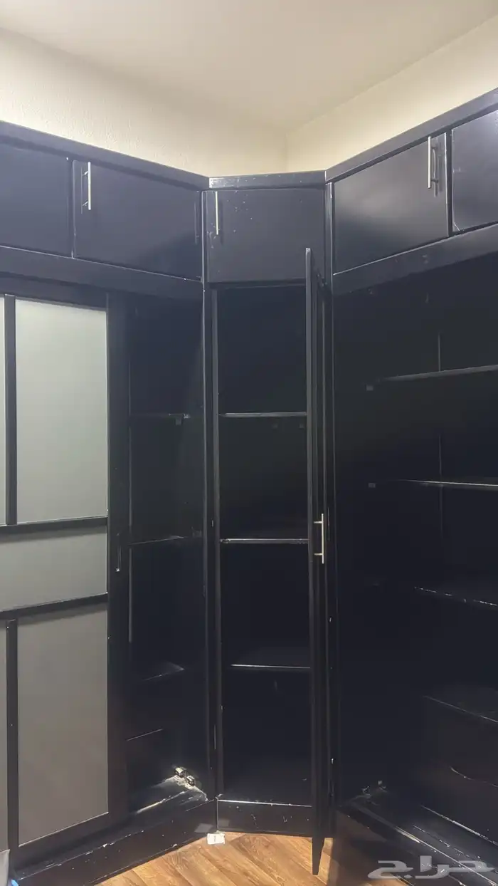 دولاب ملابس 0