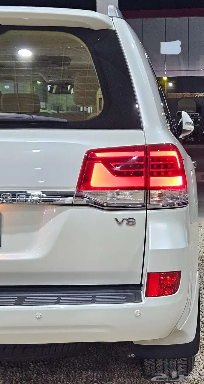 تويوتا لاندكروزر GXR..2016 25