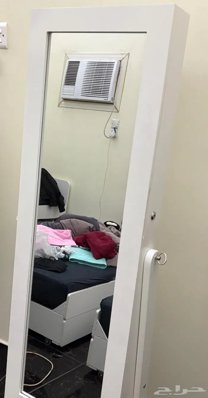 مرايا مع تخزين واضاءة 2