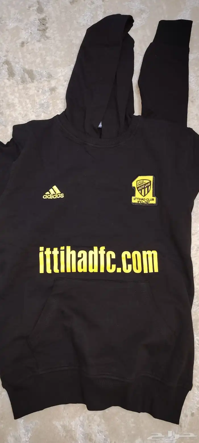 بلوفر الاتحاد من شركة اديداس بسعر ممتاز 0