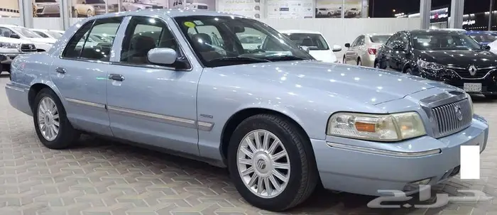 فورد جراند ماركيز 2010 2