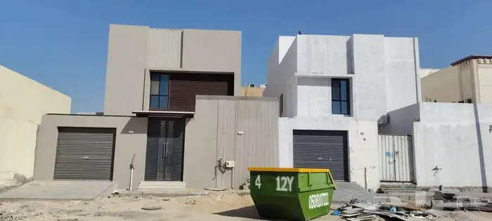 للبيع دبلكس في ضاحية الملك فهد الحي الثالث 1