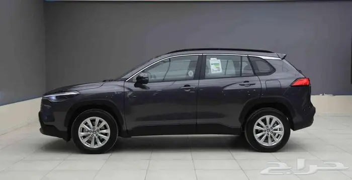 تتوفرفئات كورولا كروس2025 اصفارلمبيعات البنوك با قل ربح 0.35 17