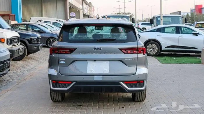 فورد تيرتوري تيتانيوم فل ويتور نص فل 2025 كاش وتقسيط 8