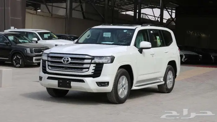 تويوتا لاندكروزر GXR2 2025 متوفر جميع الفئات بنزين _ ديزل 2