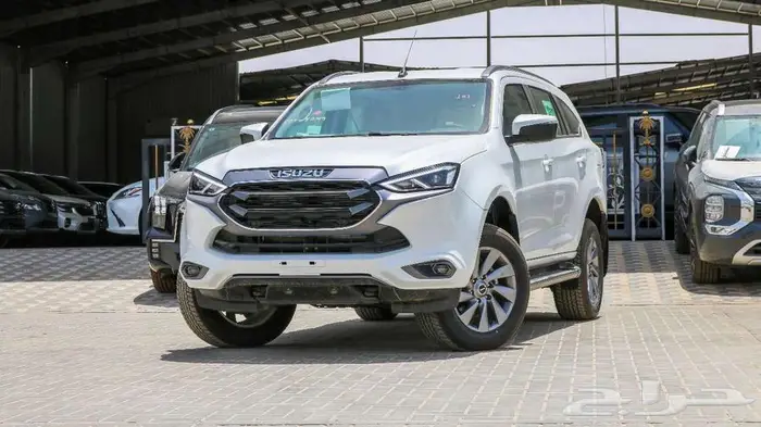 ايسوزو ام يو اكس فل كامل 2024 و 2025 كاش واقساط باقل سعر 3