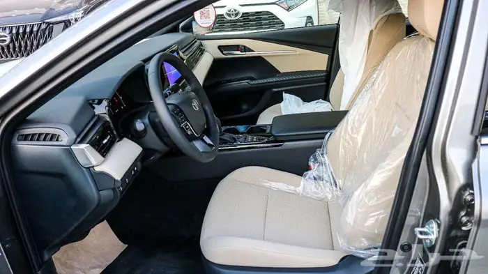 تويوتا كامرى نص فل هايبرد موديل 2025 متوفر كاش   اقساط 6