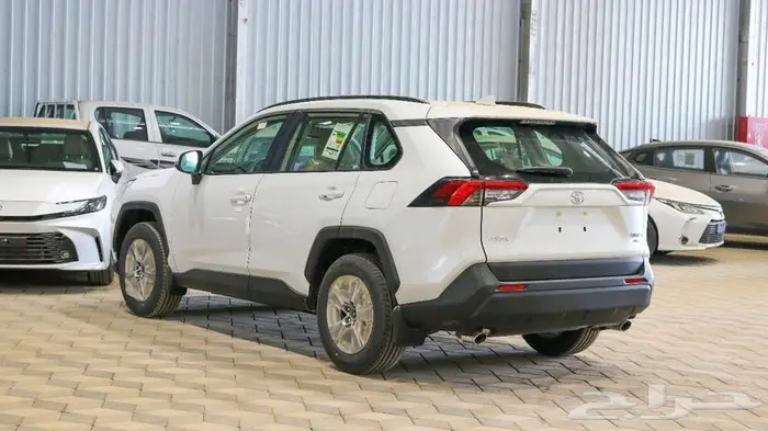 تويوتا راف فور 2025 متوفر جميع الفئات كاش _ اقساط 4