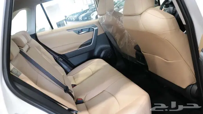 تويوتا راف فور 2025 متوفر جميع الفئات كاش _ اقساط 10