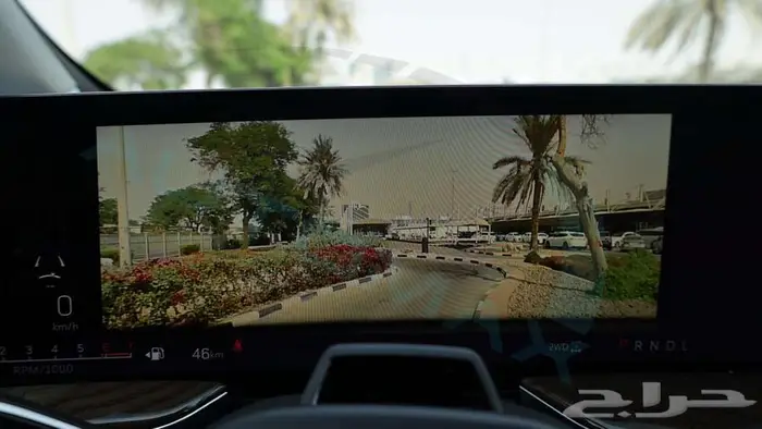 كاديلك اسكاليد 600 Sport Platinum 2025 اصفار مع ضمان 9