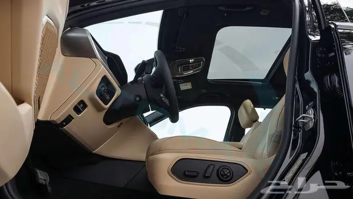 جيب جراند شيروكي لمتد بلس 2025 خليجي اصفار مع ضمان الوكيلر 8