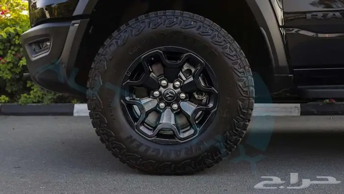 رام 1500 RHO 2025 خليجي اصفار مع ضمان الوكيل 34