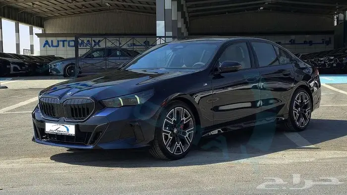 2026 BMW 5-SERIES 520i M MILD-HYBRID GCC 0Km ضمان الوكيل 0