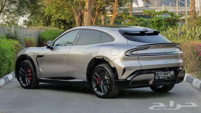 2025 XIAOMI YU7 MAX ELECTRIC AWD 4