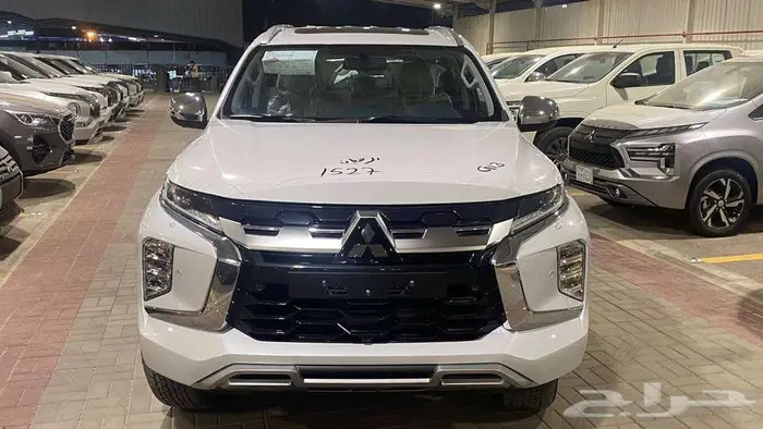 ميتسوبيشي مونتيرو فل بريميوم موديل 2025 بنزين 0