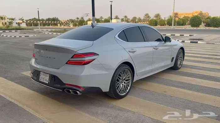 جنسس G70 2021 نظيفة جدا بودي وكالة شبه جديد بطاقة جمركية 8