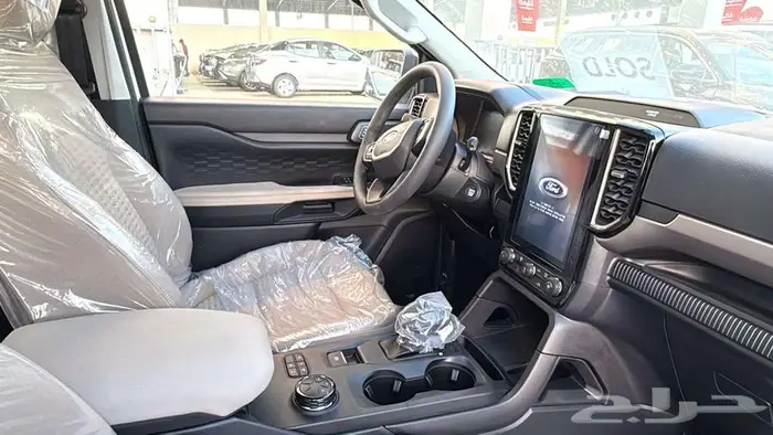 فورد ايفرست XLS موديل 2025 14