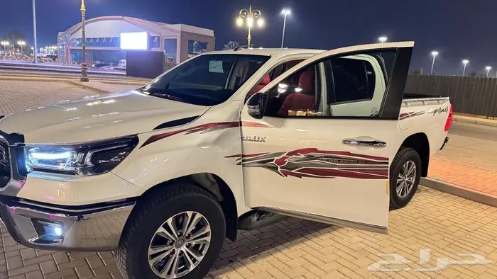 هايلكس 2024 فل كامل دبل بنزيم 29