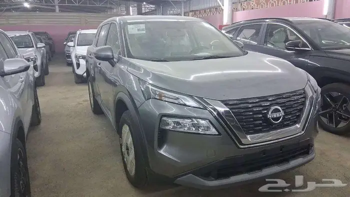 نيسان اكستريل موديل 2025 لدى شركة احدث للسيارات 0