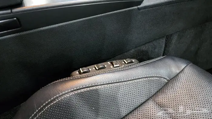 مرسيدس E350 2011 ممشى قليل 23