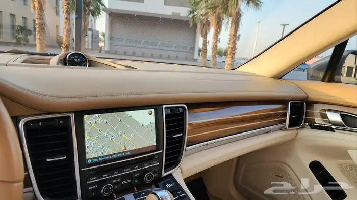 بورش باناميرا تيربو 2010 15