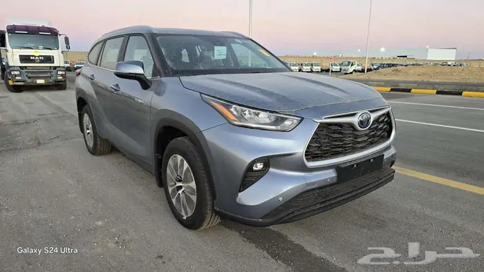 تويوتا هايلاندر 2025 10