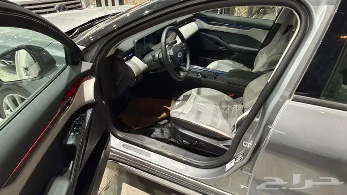 فورد تورس تيتانيوم موديل 2026 سعودي 6