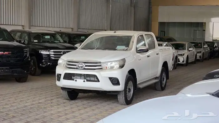 هايلوكس غمارتين DLX 4 4 توماتيك بنزين خليجي 2025 كاش وأقساط 0