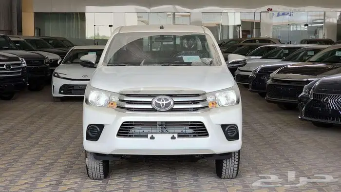 هايلوكس غمارتين DLX 4 4 توماتيك بنزين خليجي 2025 كاش وأقساط 3