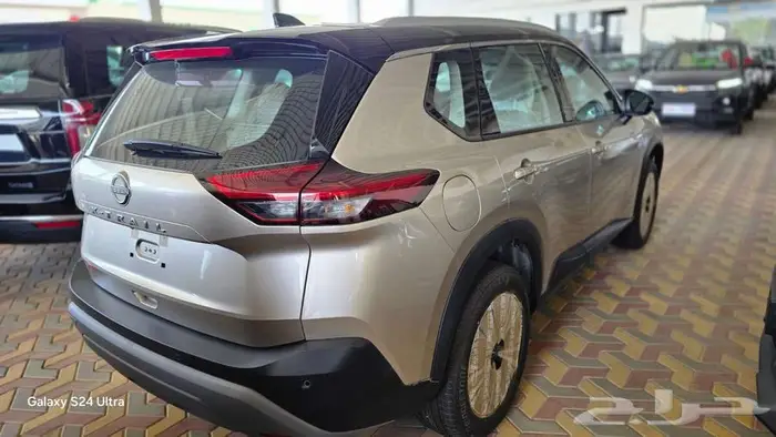 نيسان اكستريل SV بلس 2025 5