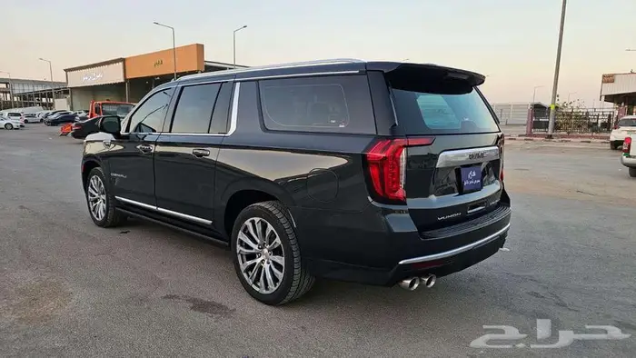 جي ام سي يوكن دينالي 2021 7