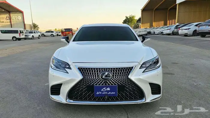 لكزس LS500 2018 فل كامل 0