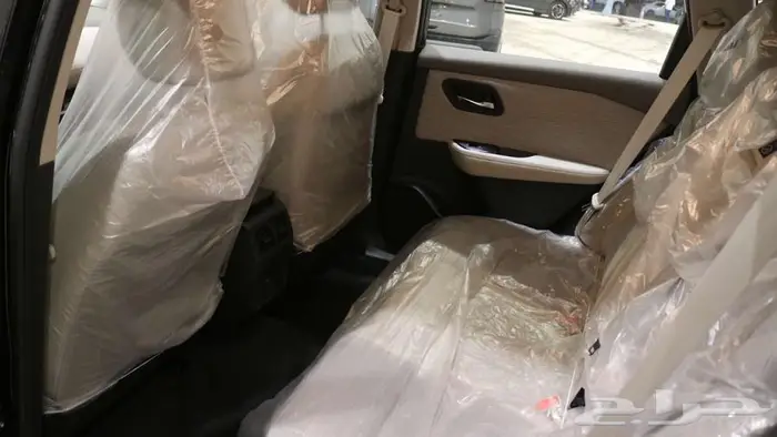 نيسان اكستريل 5 و7 راكب 2026 كاش واقساط بنوك 7