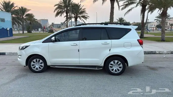 تايوتا انوفا 2