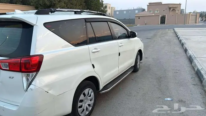 تايوتا انوفا 1