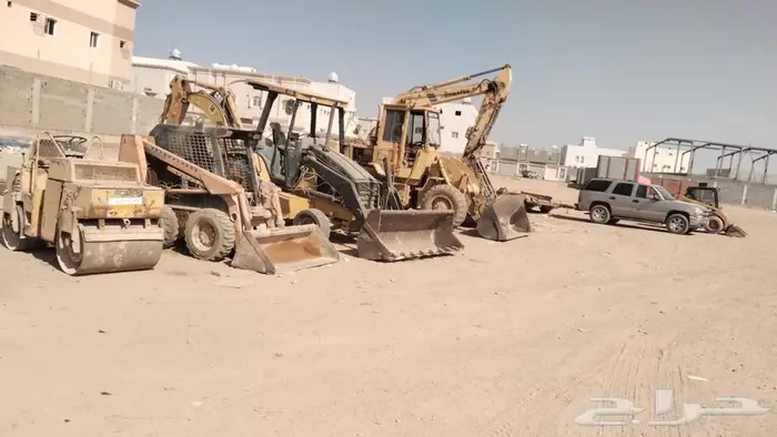 معدات للإيجار حفر دفان ترحيل توريد 0