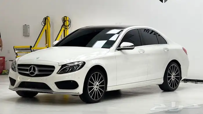مرسيدس c200 لوحات دبي 2